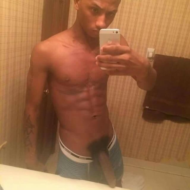 original-caribbeanpapi:  Ya Go Follow bigdickbentley.tumblr.com ❗️His Instagram-