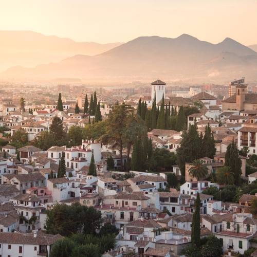 vivalcli:Albaycin, Alhambra, España by thenomadicpeople