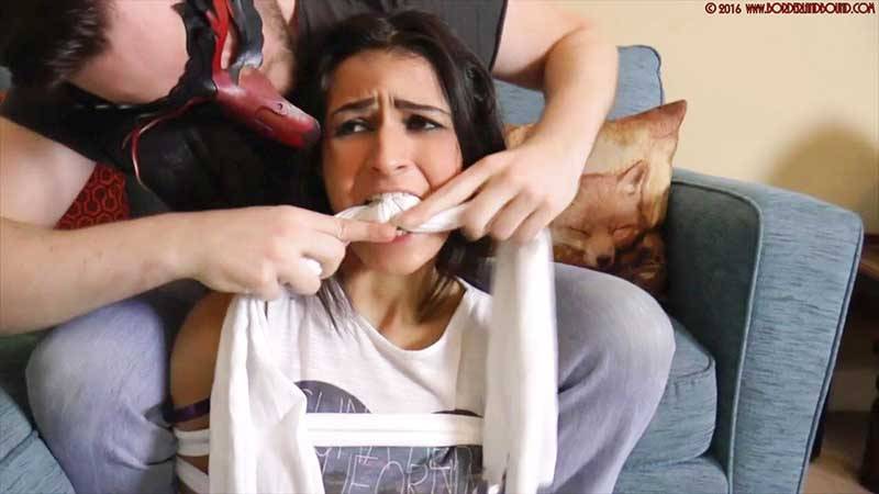 sensualhumiliation:  No more words !!
