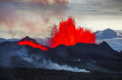 riggu:  Holuhraun fissure eruption, Iceland,