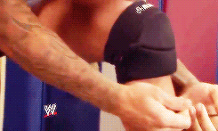 gingermilkytea:  themastersofwar:  gingermilkytea:  Sheamus has the best thighs in