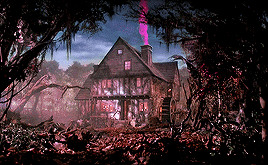 scarletswitch:  It’s just a bunch of hocus pocus!