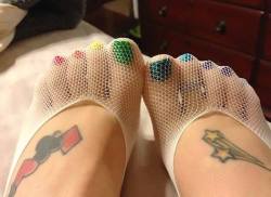 Girls & toes!