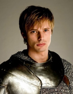 excelsiormale:  Bradley James