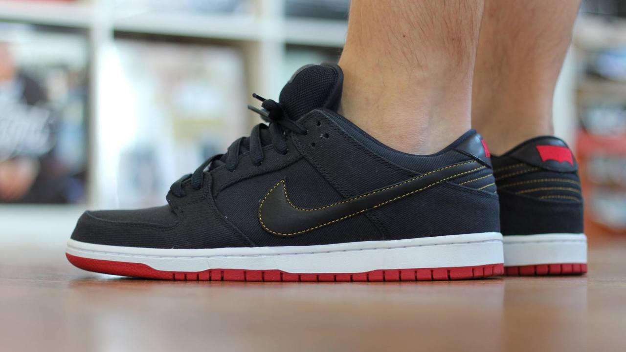 nike sb dunk low levis