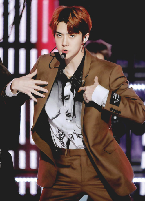 progamerbyun:EXO • 181103