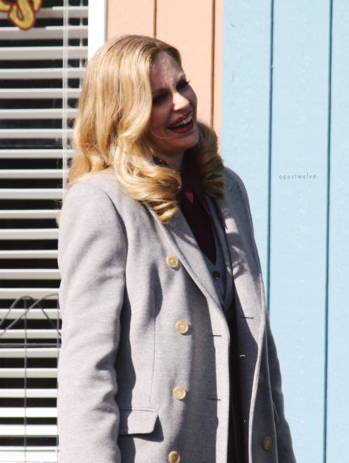 opustwelve:Kristin Bauer van Straten on the set of Once Upon a Time, season 4 - March 03, 2015. (by 