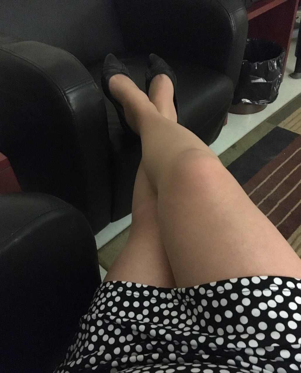 geographically-challenged:  Taking a few minutes in the quiet room today to listen