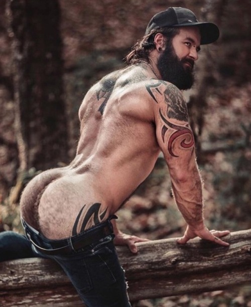 Its Good To Spend More Time Outdoors..wherever This Guy Happens To Be At The Time.