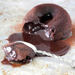 cake-stuff:  Chocolate Lava Cake More cake &amp; cookie &amp; baking inspiration: http://ift.tt/1404eu8