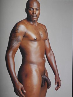 zamnzaddyyy:  Love Mature Black Men Follow: ZamnZaddyyy.Tumblr.com 