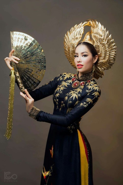 two7nine: Miss Universe Vietnam 2015 National Costume (black version) Attire for a Vanyar royal