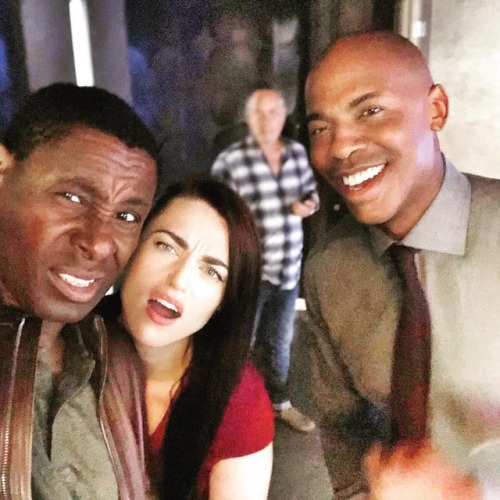 dailycwsupergirl:davidharewood: What’s that thing? @mehcadbrooks #katiemcgrath