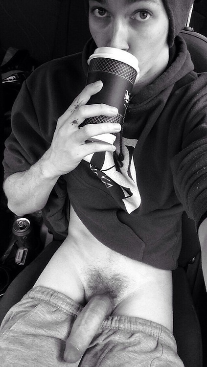 hornycajuncock:  http://hornycajuncock.tumblr.com/ 