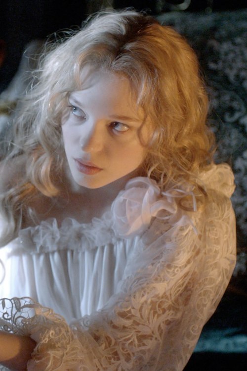 befaggot: Léa Seydoux La Belle et La Bête / Beauty and the Beast (2014)1 [x] / 2 [x]