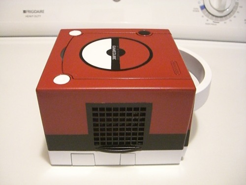 animeinagalaxyfaraway:  Project PokeCube finished.  BOSS