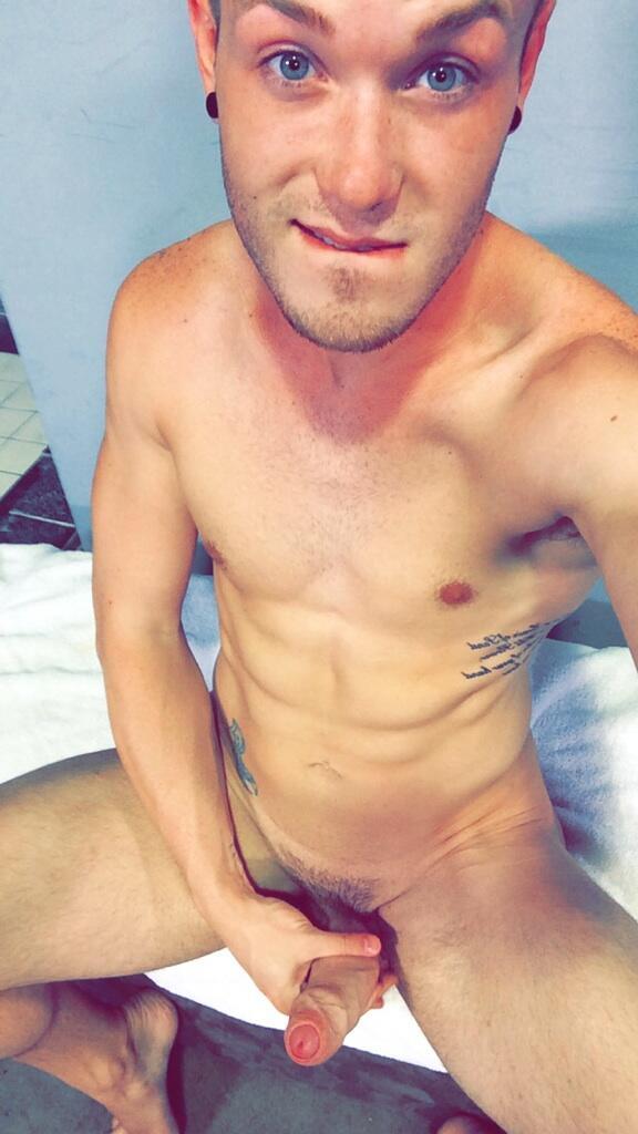 colungafrank:  Kaydin Bennett