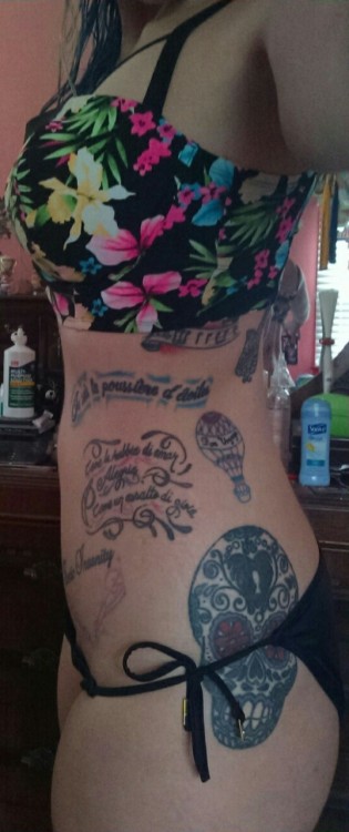 nakedskin88:  Found my bathing suit!!