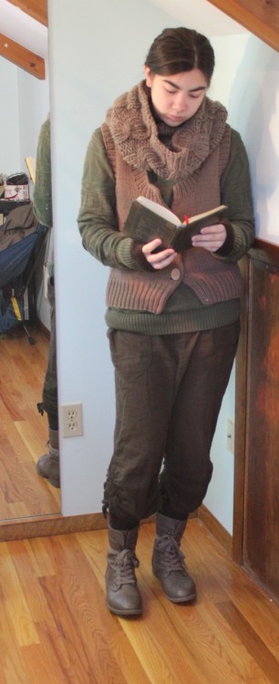 jaydeeclipse: Mori boy Sweater - Peter Harris Vest - Thrifted Pants - Shimamura Socks - Peter Harr