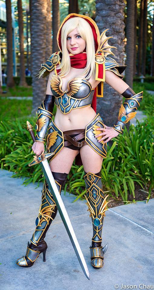 hotcosplaychicks:  World of Warcraft- Paladin by andyrae Follow us on Twitter - http://twitter.com/hotcosplaychick