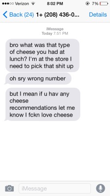 bruins-babe:  I love when strangers text