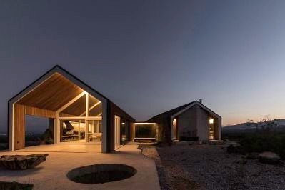 Stone House in Argentina by Estudio Alberto Tonconogy and Asociados. #architecture #landscapearchite