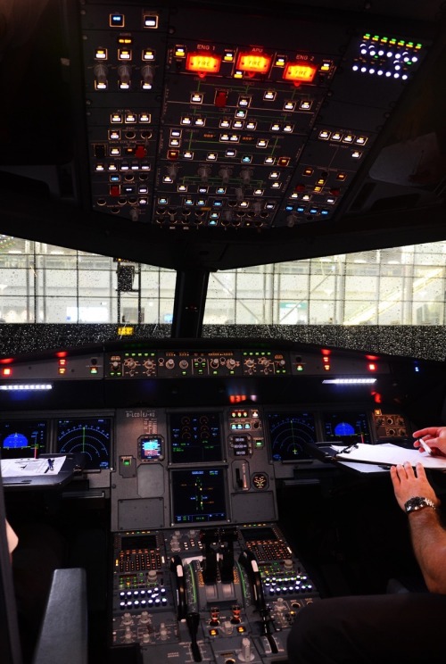 alexis773:  Airbus 320