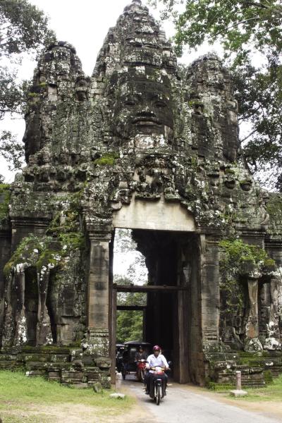 Gate Angkor Thom Temples of Angkor Wat, Cambodia.