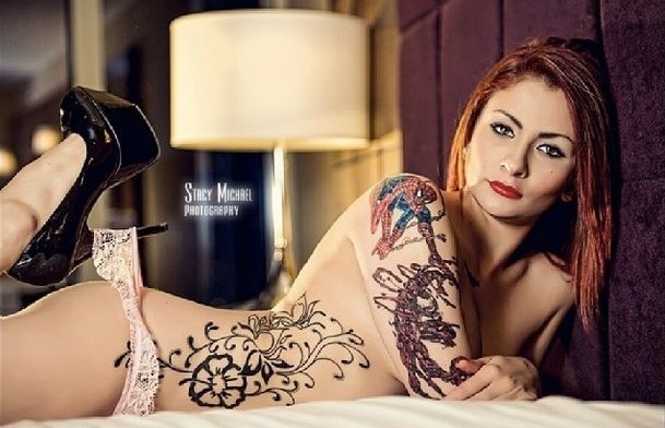 tattooedladiesmetal:  Miss Cup Von Cake