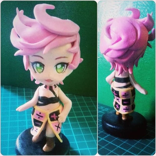 Trish Una figurematerials: air dry clayHope you like it! 