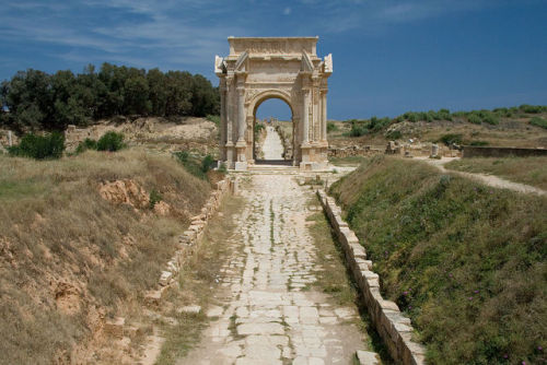 historyfilia:Roman road in Leptis Magna, Libya