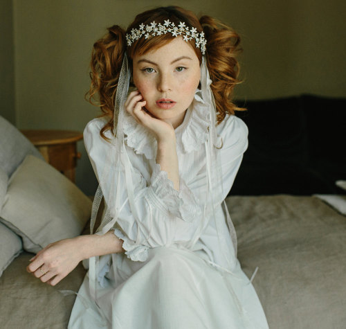 sosuperawesome:  Headpieces by Erica Elizabeth Design on Etsy Browse more curated hair accessories S