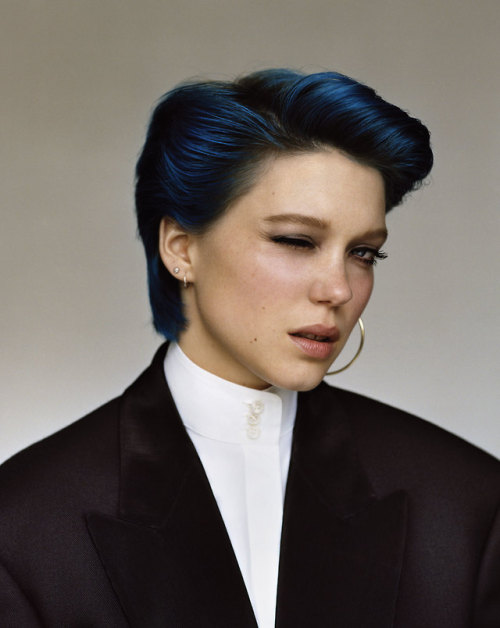 blueblackdream:Alasdair McLellan, Léa Seydoux, i-D, Summer 2012