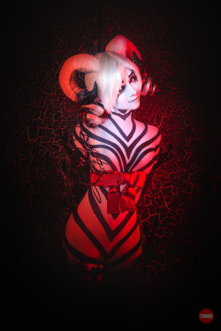 cosplayhotties:  Catherine - Cute or Creepy by IscariotElian 