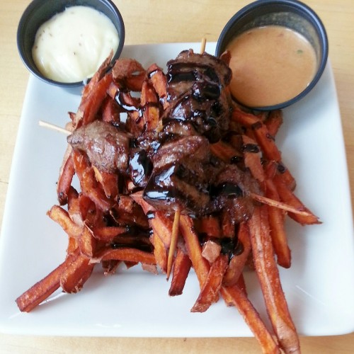 creatingaquietmind:  Fresh mozzarella & pork belly with apple salad and toast.  Filet mignon & NY strip grilled atop sweet potato fries with balsamic glaze