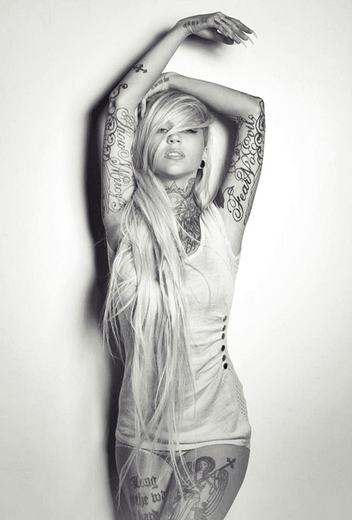 Tattoos N Blondes