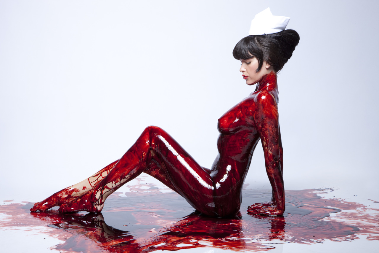 nurse3d:  Bloody hot.  #Nurse3D 