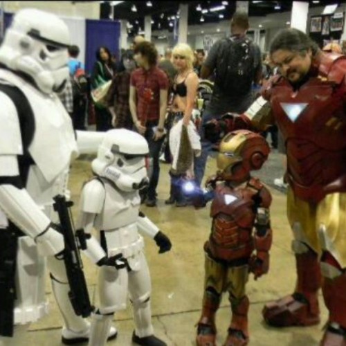 infamous-issie:  Would so be me and my kid(s)