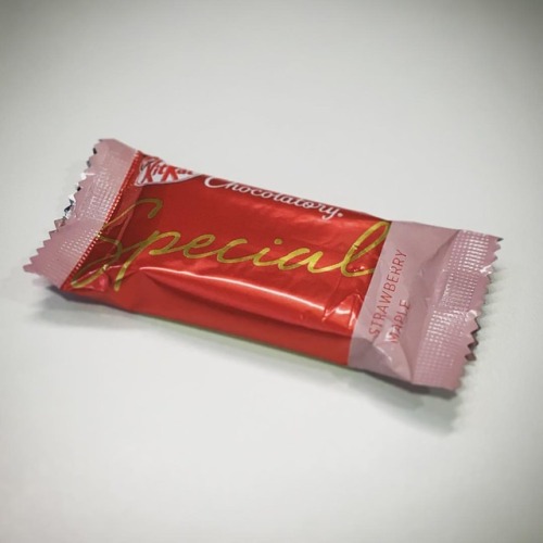 Strawberry Maple Kit Kat all the way from Tokyo @egml12 (at Egress Software Technologies Ltd)