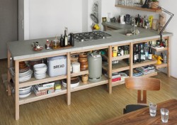 takeovertime:  Oak Kitchen Concrete | Rainer