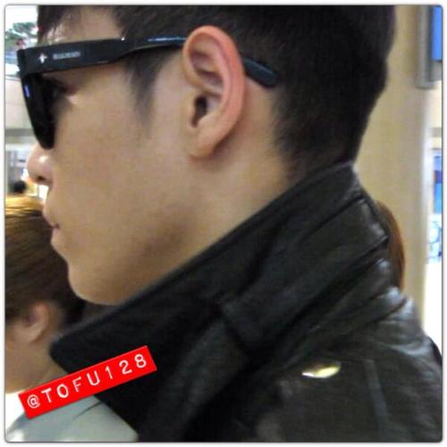 fvcktabitop:130420 TOP at Incheon AirportSource: TOFU128