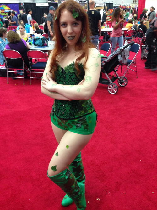 Poison Ivy by the-rose-librarian