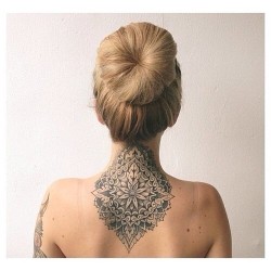 itattoobabes:  girl tattoo