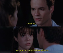 dissapolnted:  A Walk To Remember…🌚😍😔😭 