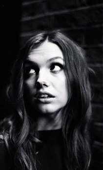 maperlu:  100 My Ladies in 2012 93. Hannah Murray