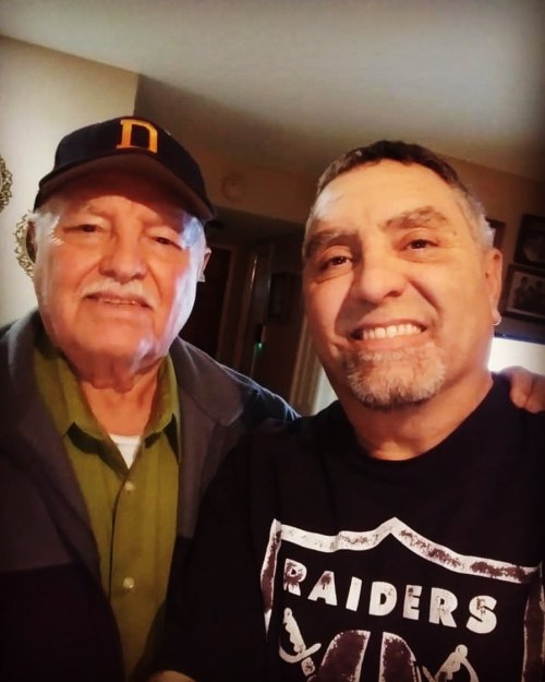 My pops n me. Happy Thanksgiving 🦃🍁🍂🌻🧡💛 #2019  (at Hacienda Pèrez-Garcia) https://www.instagram.com/p/B5dmz9rAsnG/?igshid=q48lewyvx0ao