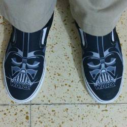 El tener a #DarthVader a mis pies&hellip; ¿eso me convertiría en #DarthSidious? Jajaja&hellip; #BaDumTsss