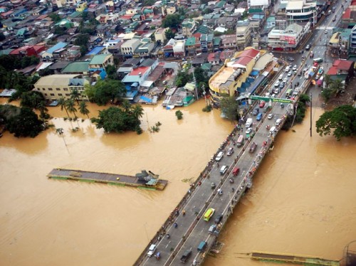 girlslikecarsandmonet: Manila submerged. Please signal boost, along with the emergency hotlines and 