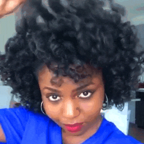clarknokent:  artbybonitaapplebum:  younggod27:  It’s just something about a black woman and her big hair 😍  💁🏽  Yes 