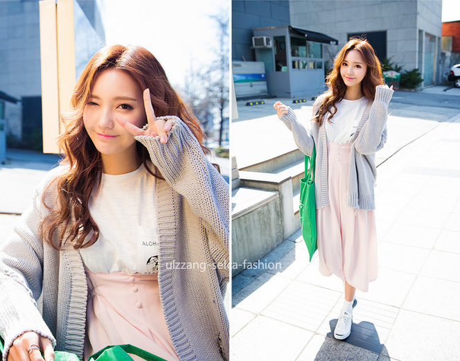 ulzzang-selca-fashion:  Kim Jung Yeon (sia) // cr: CHUU 
